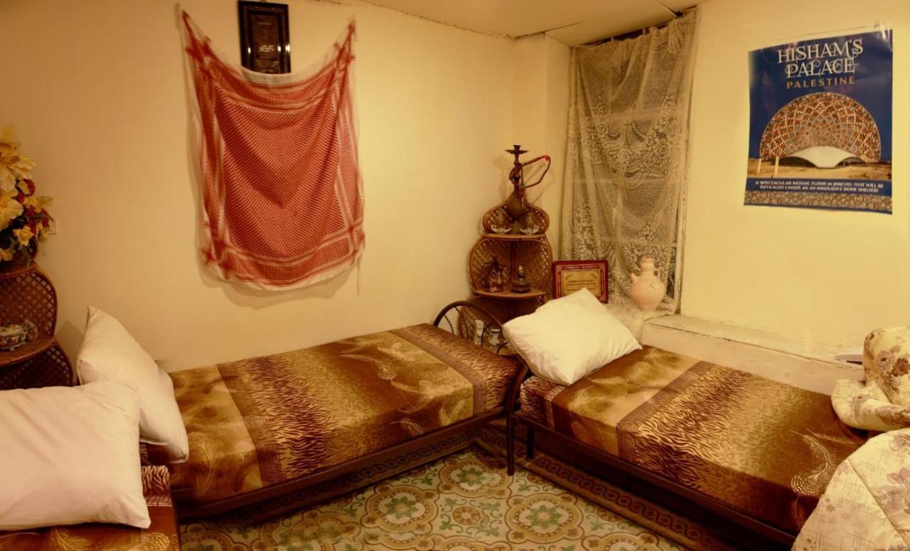 Friends Hostel.Area B Hebron Ngoại thất bức ảnh
